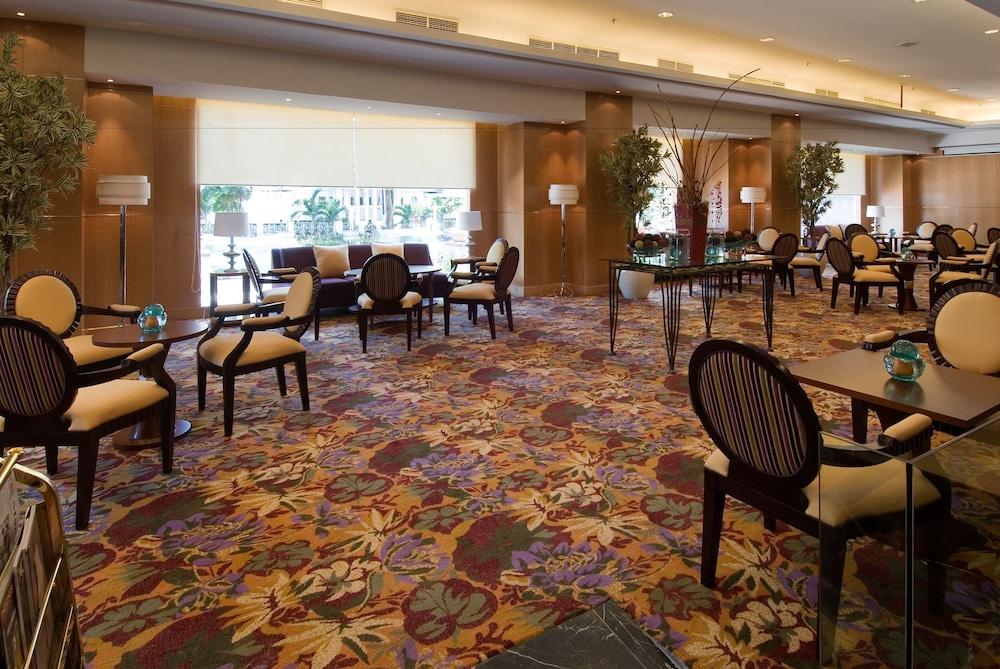 Aston Manado Hotel Buitenkant foto